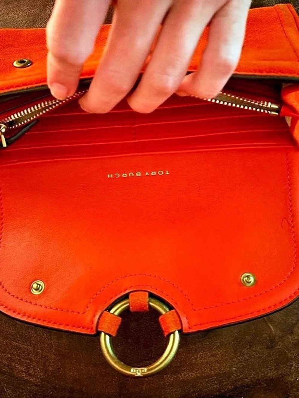 Tory Burch Pure Suede Envelope Wallet Orange - Picture 3 of 10